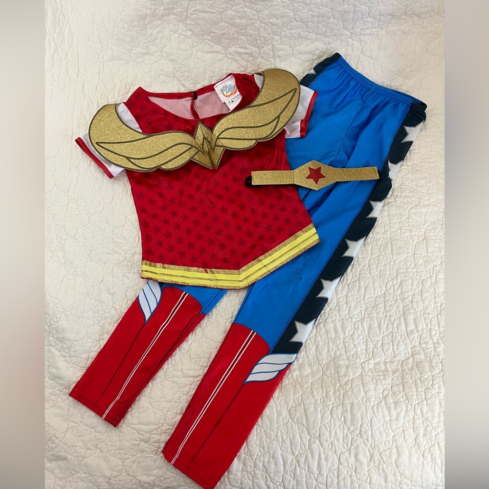 DC Super Hero Girls